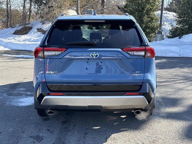 2023 Toyota RAV4 Hybrid SE