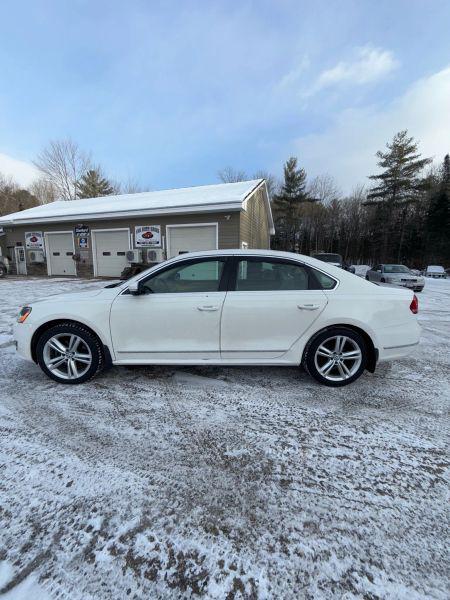 2015 Volkswagen Passat 1.8T SE