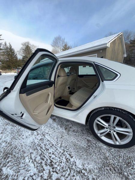 2015 Volkswagen Passat 1.8T SE