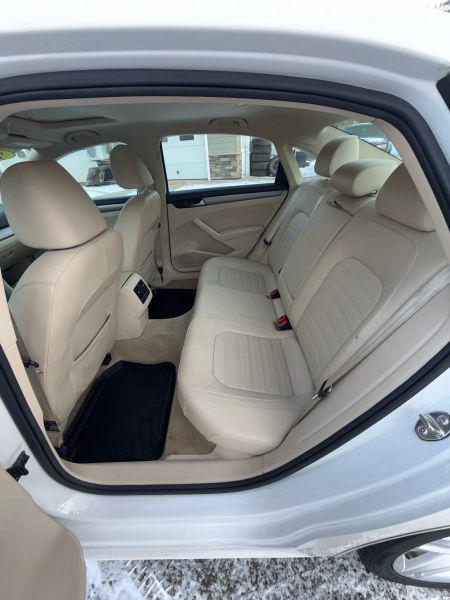 2015 Volkswagen Passat 1.8T SE