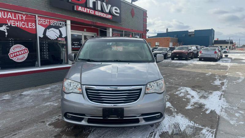 2015 Chrysler Town & Country Touring