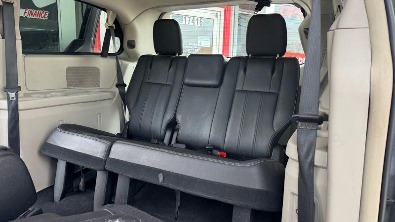 2015 Chrysler Town & Country Touring