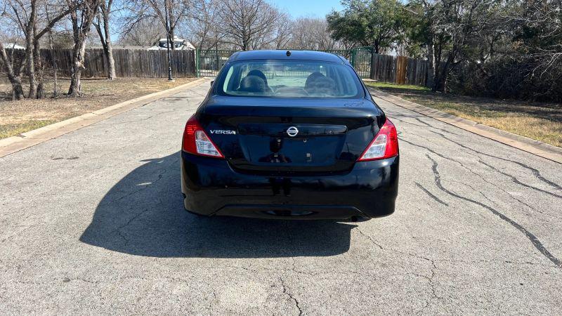 2017 Nissan Versa 1.6 S
