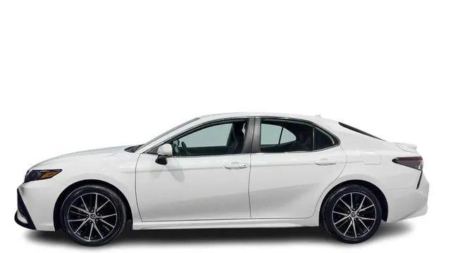 2021 Toyota Camry SE for sale in Miami, FL