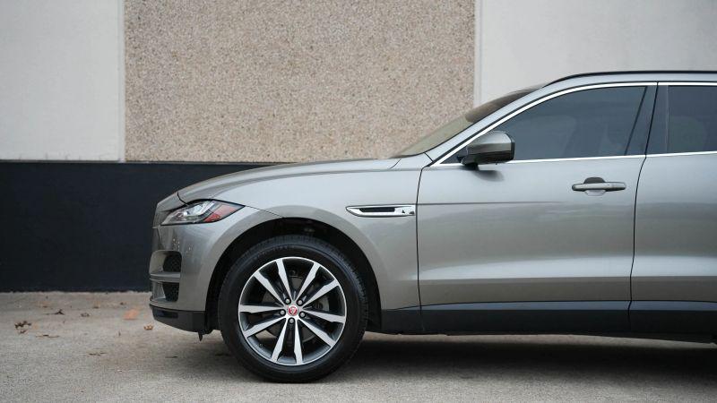 2018 Jaguar F-PACE 25t Prestige