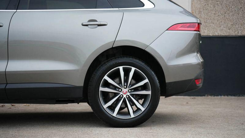 2018 Jaguar F-PACE 25t Prestige