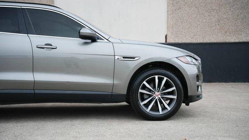 2018 Jaguar F-PACE 25t Prestige