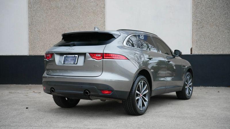2018 Jaguar F-PACE 25t Prestige