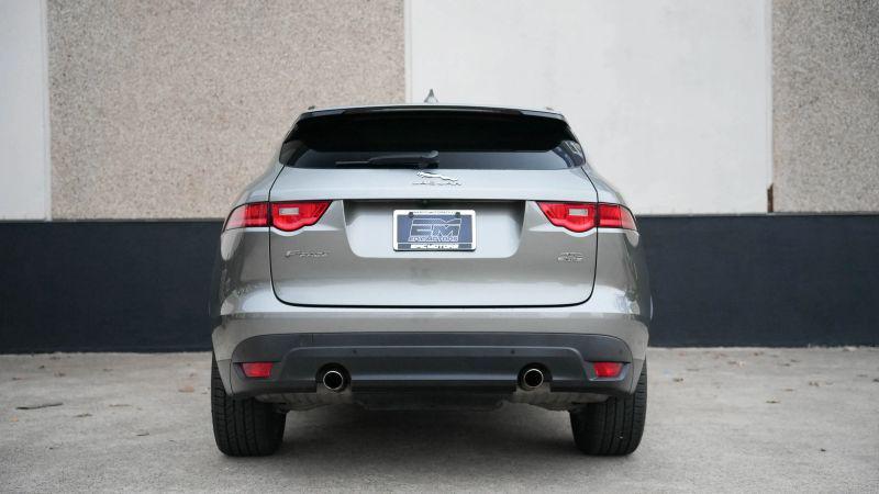 2018 Jaguar F-PACE 25t Prestige