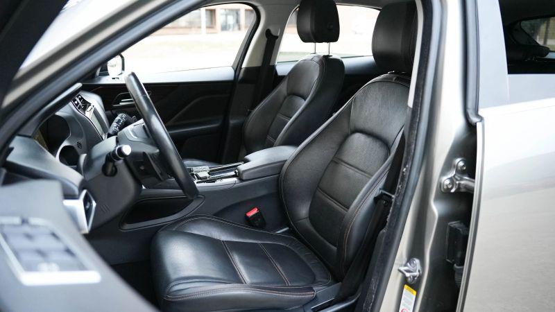 2018 Jaguar F-PACE 25t Prestige