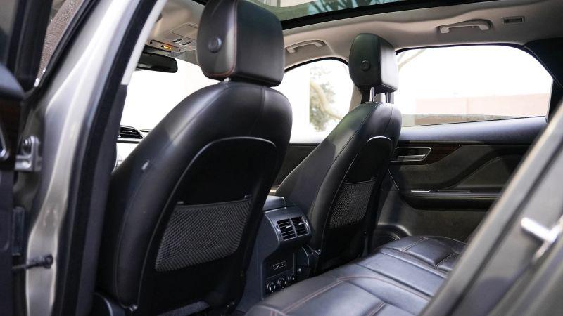 2018 Jaguar F-PACE 25t Prestige