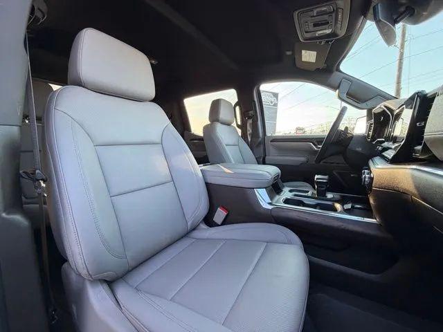 2026 GMC Sierra 1500 Crew Cab, Short Bed, SLT, 4WD