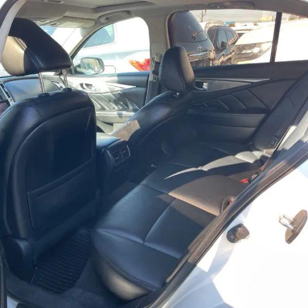 2015 INFINITI Q50 Premium