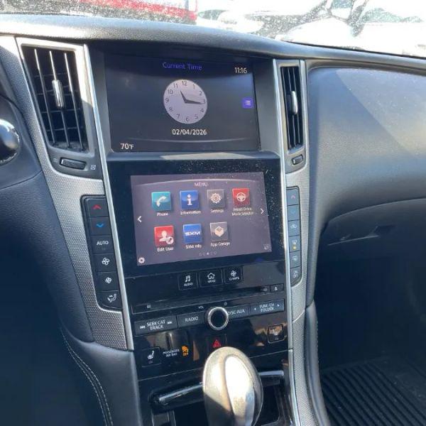 2015 INFINITI Q50 Premium