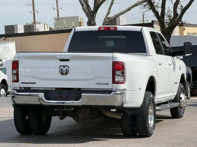 2020 Ram 3500 Big Horn Crew Cab 4x4 8' Box