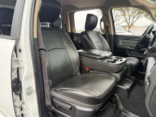 2020 Ram 3500 Big Horn Crew Cab 4x4 8' Box