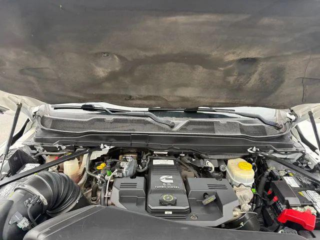 2020 Ram 3500 Big Horn Crew Cab 4x4 8' Box