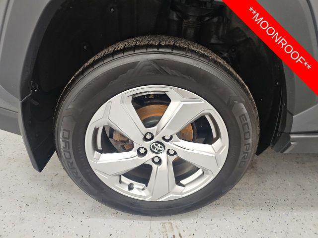 2021 Toyota RAV4 Limited - Photo 8