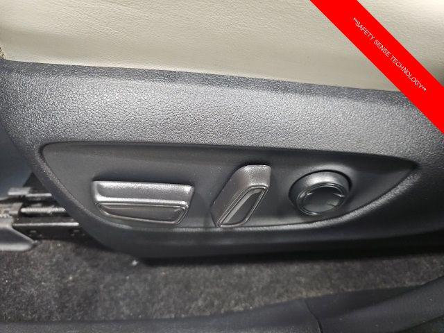 2021 Toyota RAV4 Limited - Photo 18