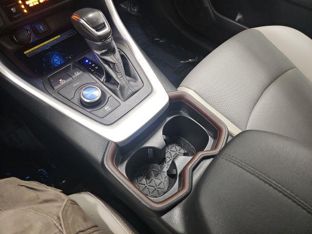 2021 Toyota RAV4 Limited - Photo 24