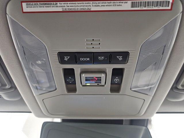 2021 Toyota RAV4 Limited - Photo 29