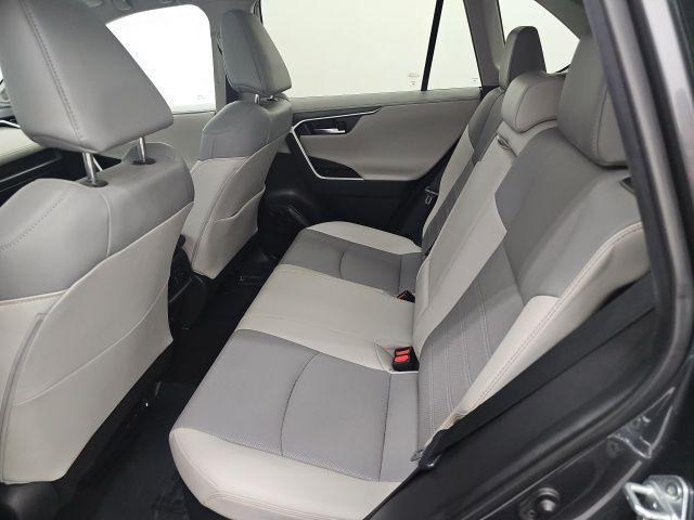 2021 Toyota RAV4 Limited - Photo 33