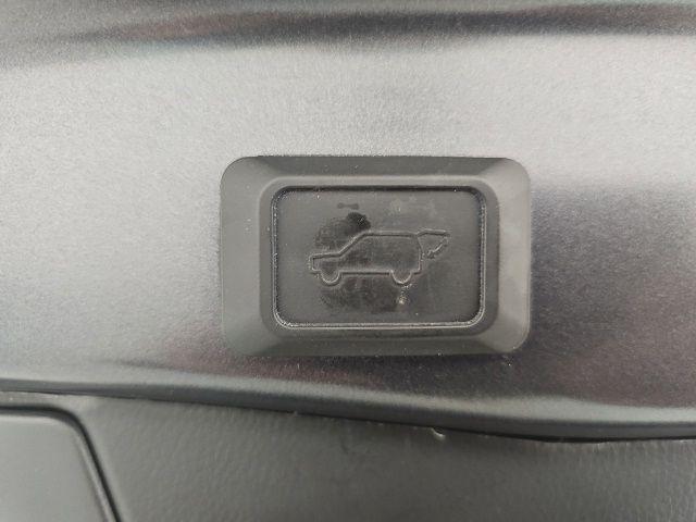 2021 Toyota RAV4 Limited - Photo 36