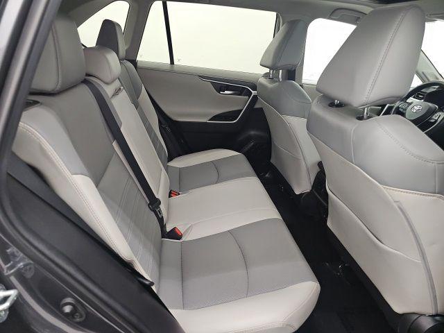2021 Toyota RAV4 Limited - Photo 39