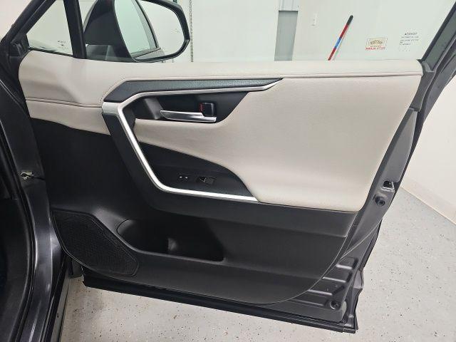 2021 Toyota RAV4 Limited - Photo 40