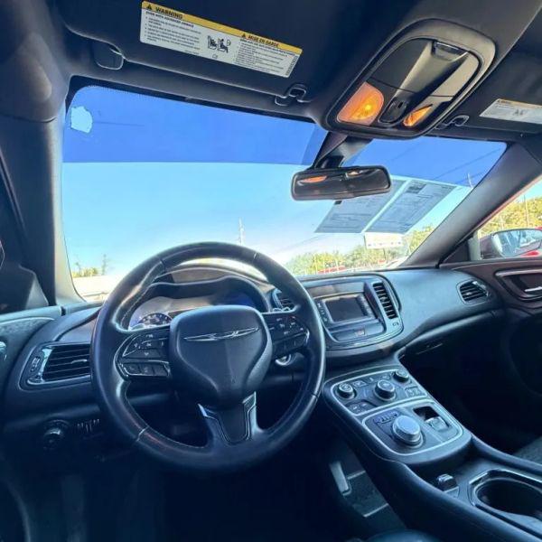 2016 Chrysler 200 S