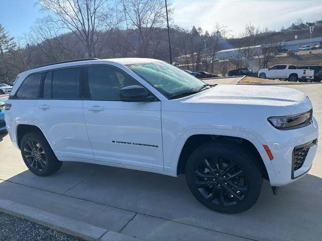 2026 Jeep Grand Cherokee Limited Reserve