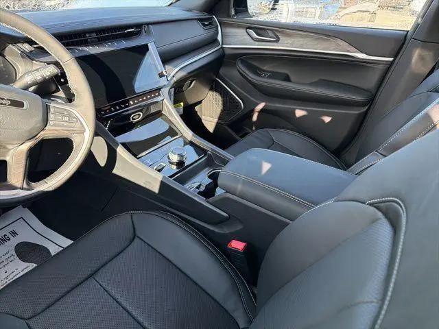 2026 Jeep Grand Cherokee Limited Reserve