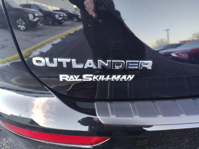 2026 Mitsubishi Outlander ES 1.5T S-AWC