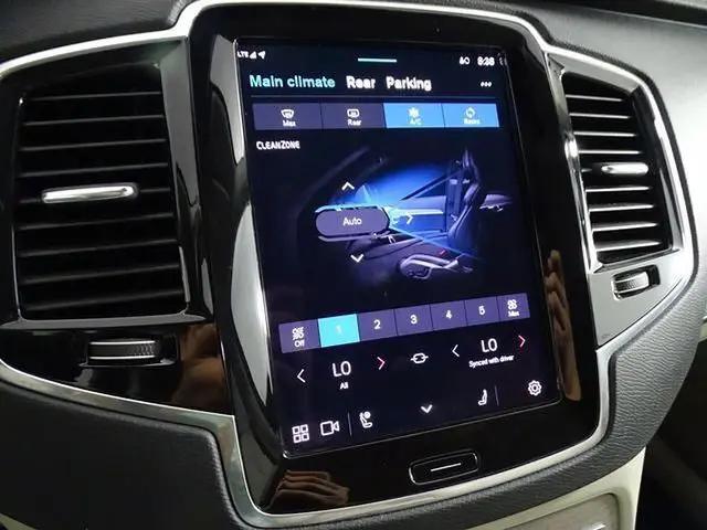 2023 Volvo XC90 B6 Plus 7-Seater