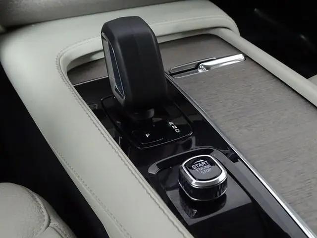 2023 Volvo XC90 B6 Plus 7-Seater