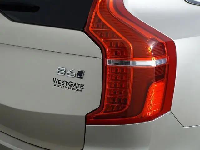 2023 Volvo XC90 B6 Plus 7-Seater