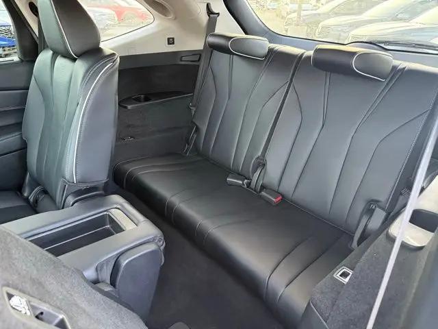 2023 Acura MDX Advance Package