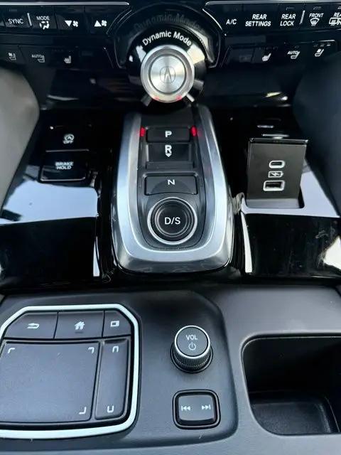 2023 Acura MDX Advance Package