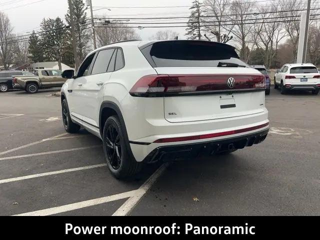 2026 Volkswagen Atlas Cross Sport SEL R-Line Black