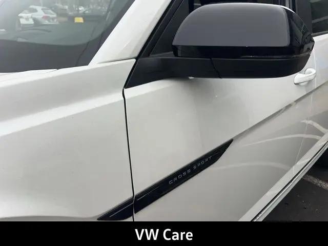 2026 Volkswagen Atlas Cross Sport SEL R-Line Black