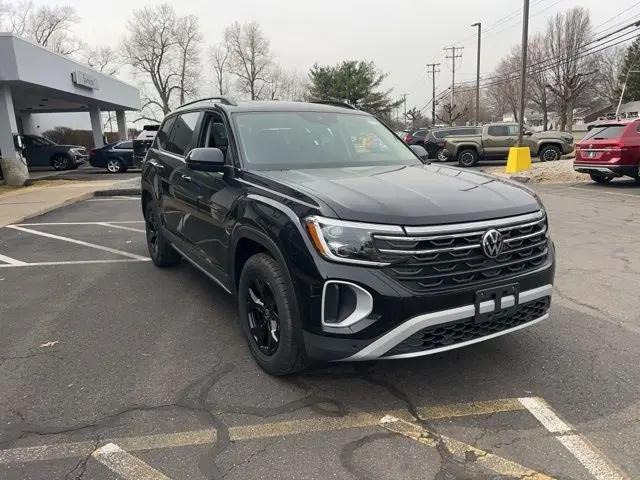 2026 Volkswagen Atlas Peak Edition
