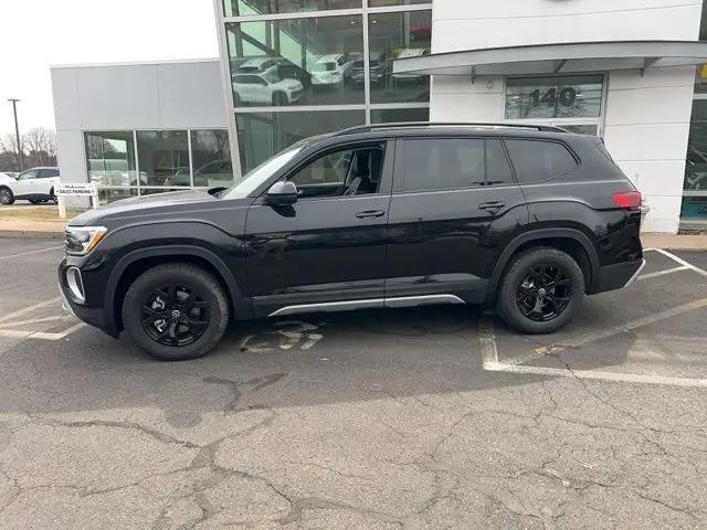 2026 Volkswagen Atlas Peak Edition
