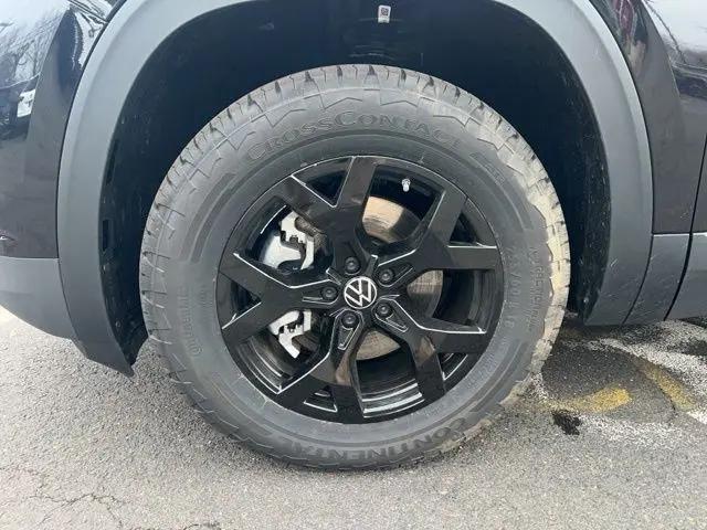 2026 Volkswagen Atlas Peak Edition