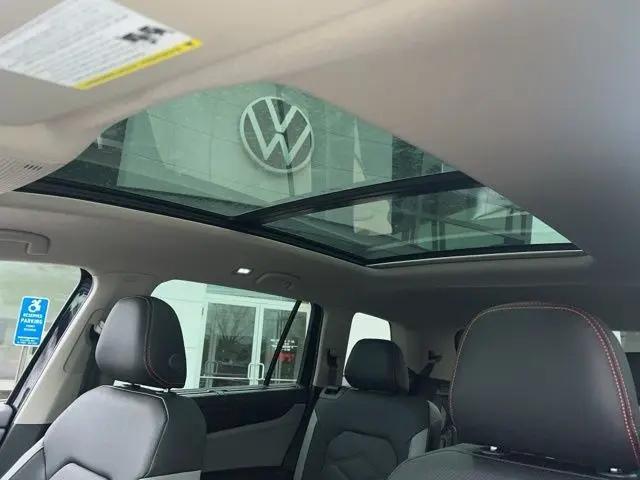 2026 Volkswagen Atlas Peak Edition
