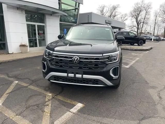 2026 Volkswagen Atlas Peak Edition