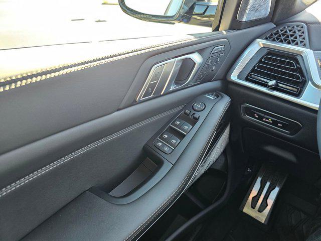 2026 BMW X7 M60i