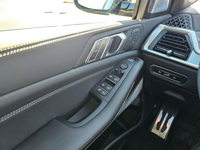2026 BMW X7 M60i