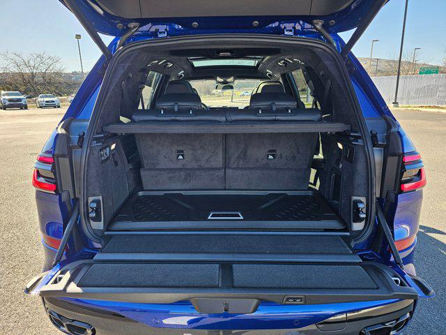 2026 BMW X7 M60i