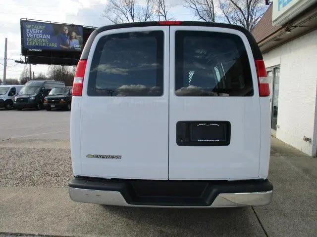 2024 Chevrolet Express Cargo Van RWD 2500 Regular Wheelbase WT