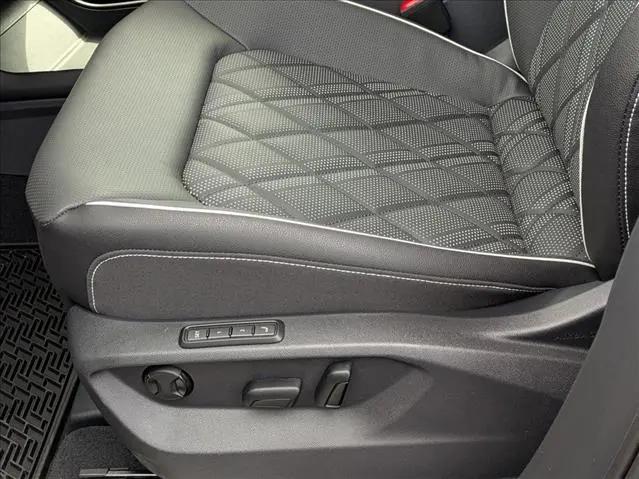 2026 Volkswagen Atlas SEL Premium R-Line